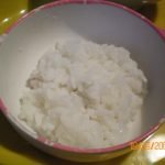Poodle 3 - 6 tháng tuổi ăn cơm nấu nhão
